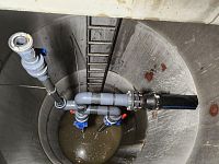 detailní reference, betonová čerpací šachta pro odpadní a dešťové vody s odlučovačem ropných látek, kosmonosy, db betonové jímky