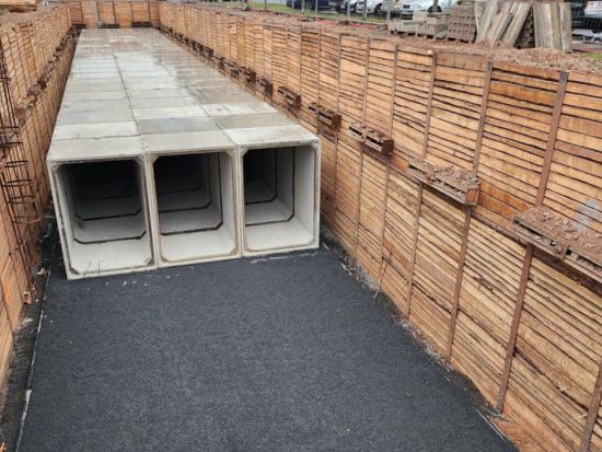 betonová retenční nádrž na dešťovou vodu, obchodní centrum Čakovice, db betonové jímky, ukázka realizace