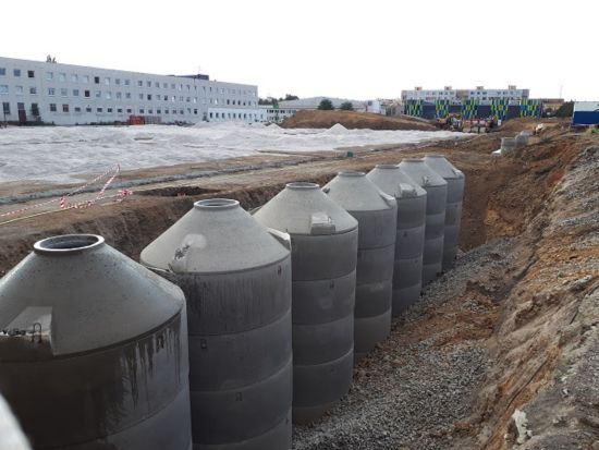 Kompletní vsakovací jímka Plzeň, db betonové jímky, ukázka realizace